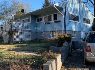 769 W Outer Dr, Oak Ridge, TN 37830