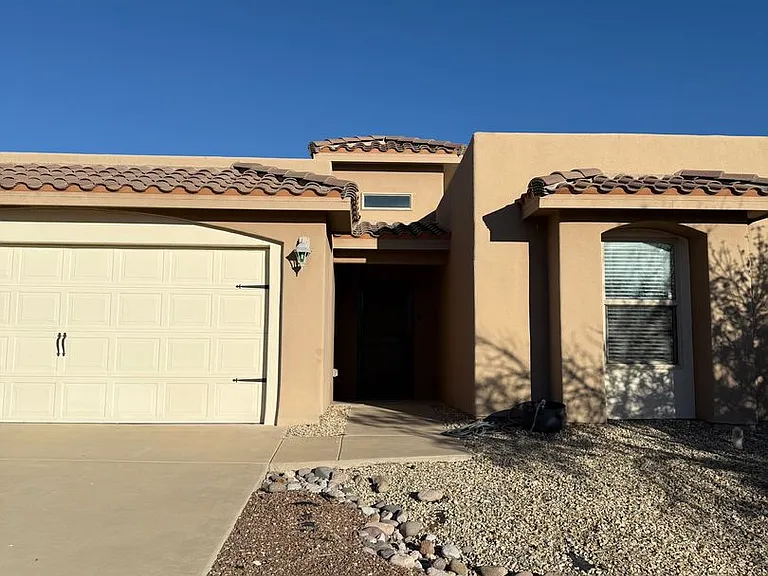 2043 Villa Napoli Loop E — Photo 3