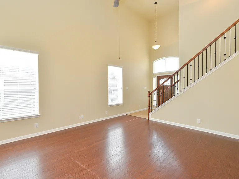 9205 Sweetgum Dr — Photo 9