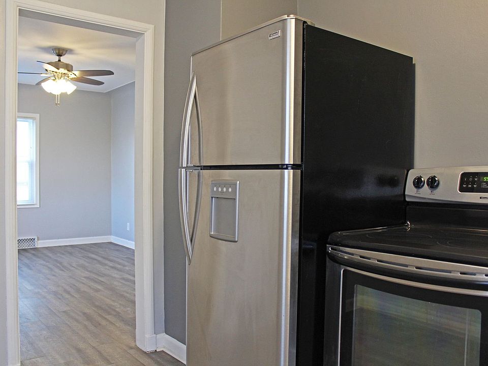 1st image of 1715 S 10th Ave #0