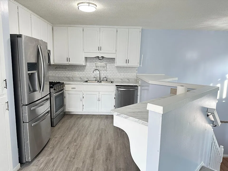 6206 114th Pl N