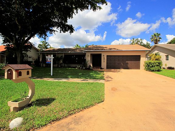 2nd image of 5017 SW 87th Ave