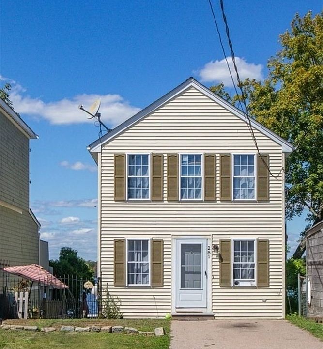 1st image of 281 Mattakeesett St