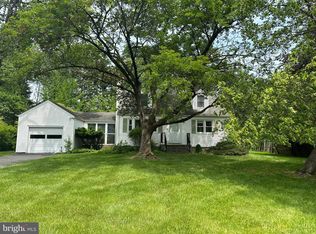 10 Skillman Ave, Lawrence Township, NJ 08648