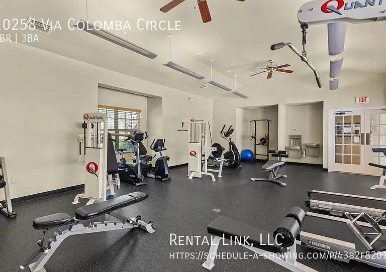 10258 Via Colomba Cir — Photo 46