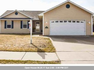 374 Dakota Lee Way, Omro, WI 54963