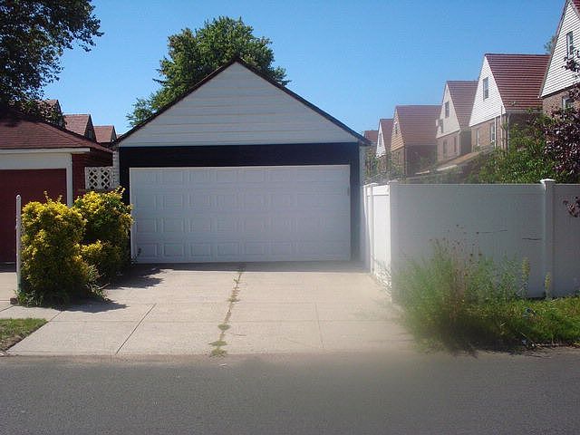 2nd image of 13301 228th St