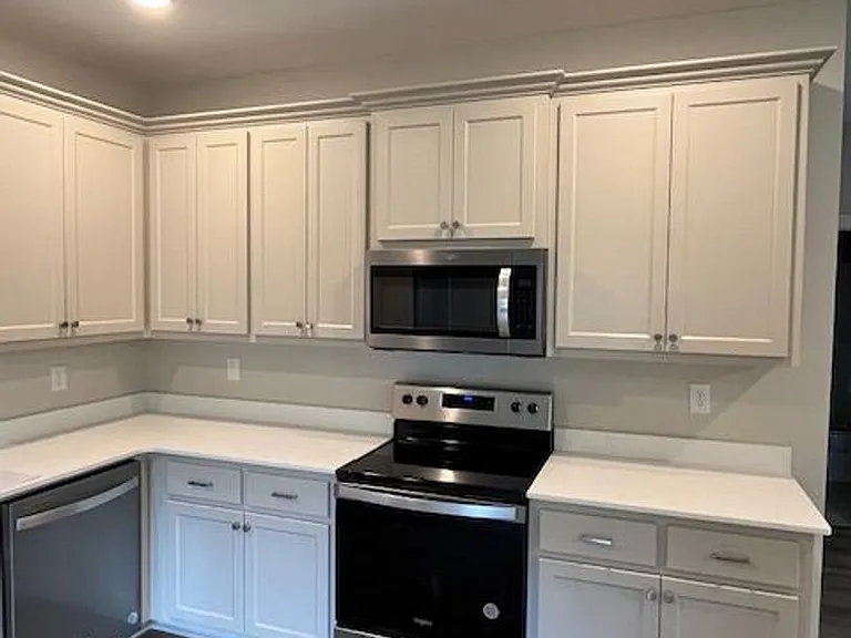 709 George Ave — Photo 6
