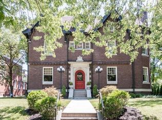 4976 Pershing Pl, Saint Louis, MO