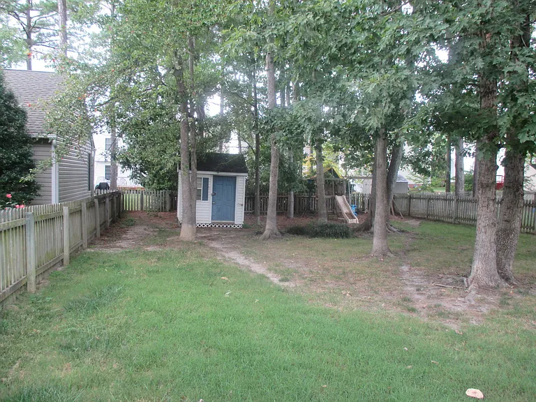 11420 Avery Green Ct — Photo 18