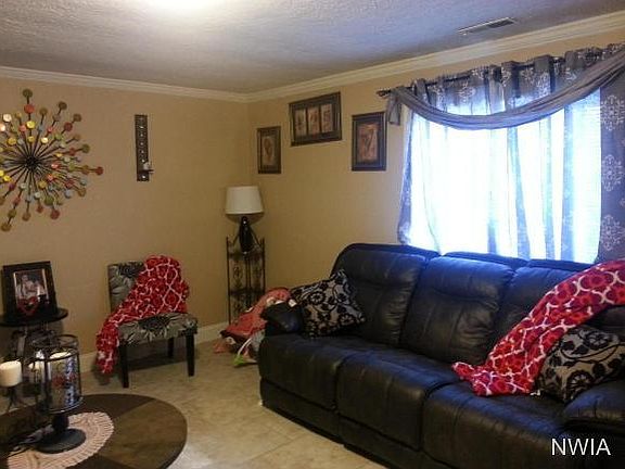 2nd image of 3008 9th St