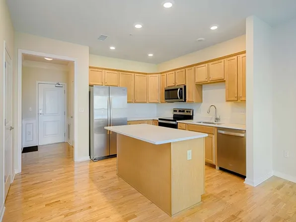 12112 Peters Farm Way #12112, Westborough, MA 01581