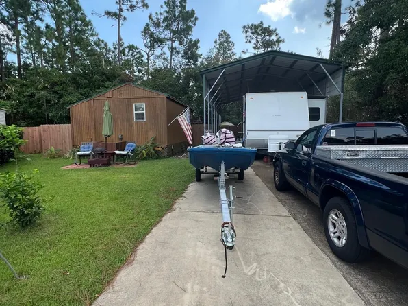 97 Horn Cir, Lillian, AL 36549