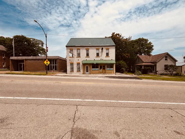 205 E Saint Louis St, Lebanon, IL