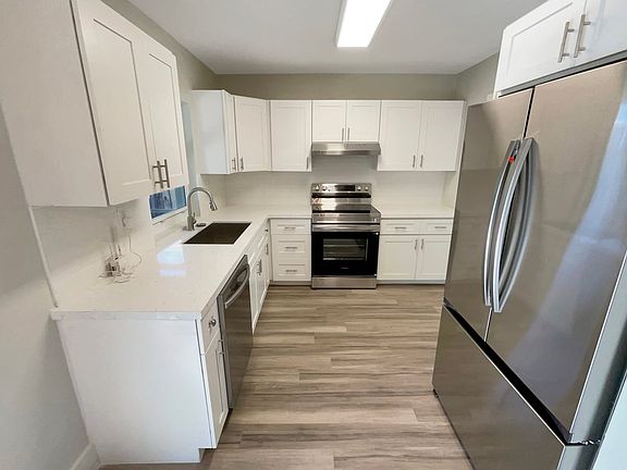 2nd image of 3760 NE 12th Ter