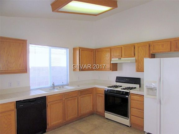 3rd image of 7209 Old Mission Dr #0
