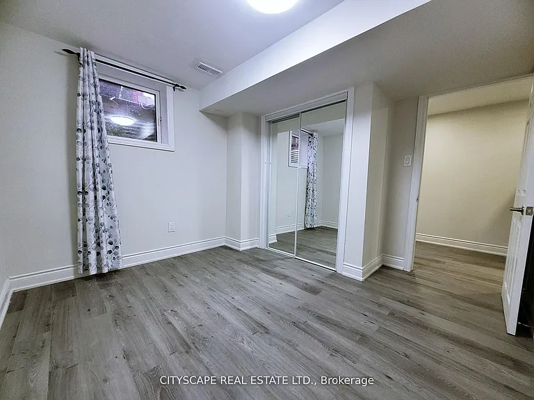 3754 Milkwood Cres #BASEMENT — Photo 9