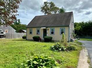 21 Chatham Ln, Mashpee, MA 02649