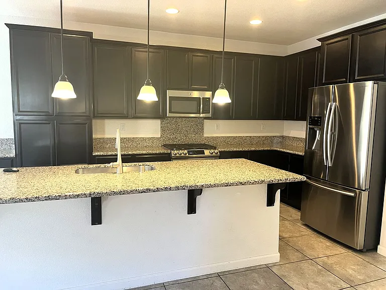 2140 Hope Valley Dr — Photo 4