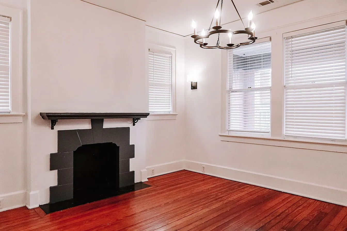 2 bed, 1500 sqft, $2,300 — Photo 3