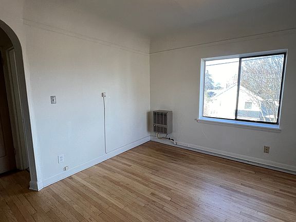 5th image of 1334 NW 25th Ave APT 305