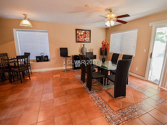 5th image of 9505 Fox Forest Ave