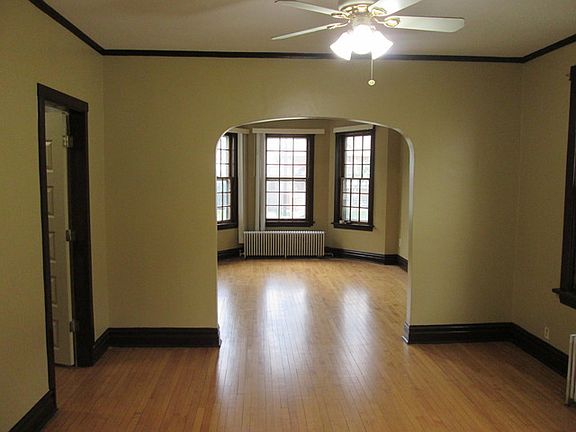 3rd image of 5223 W 30th St