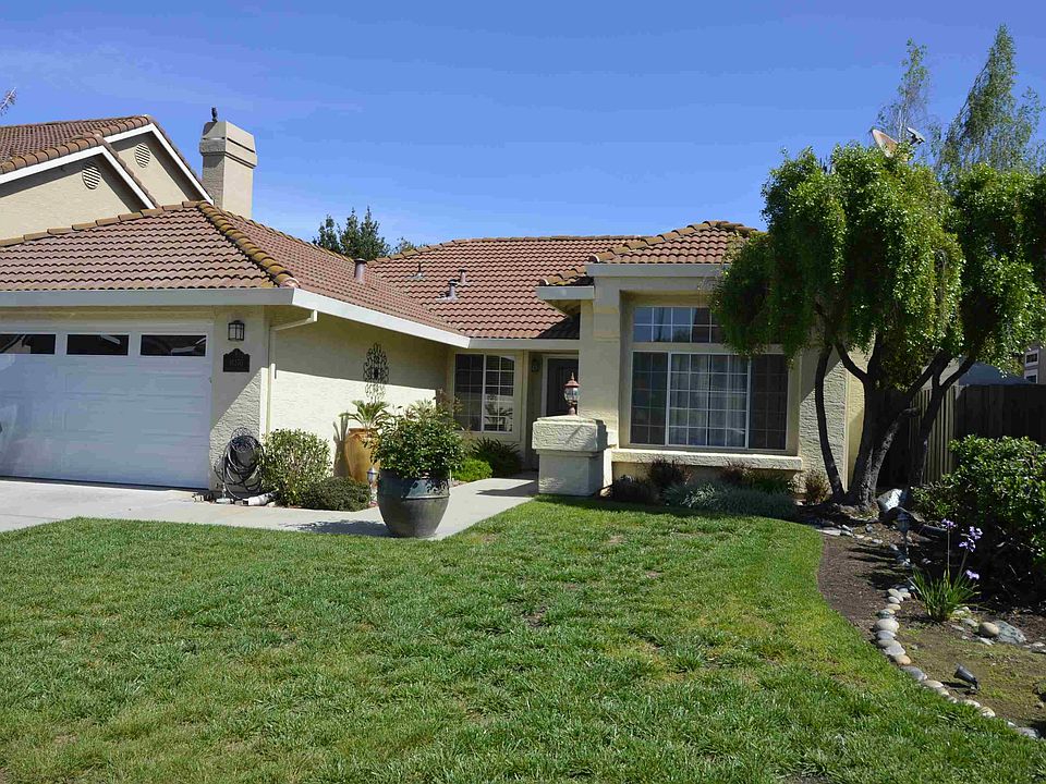 1st image of 18370 Murphy Springs Dr