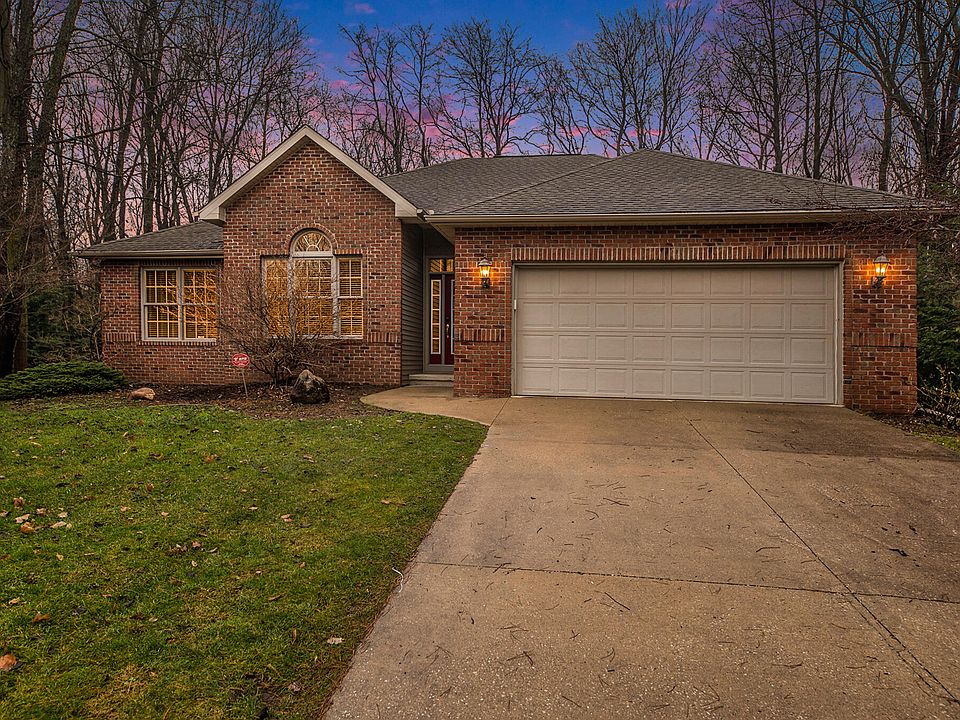 1st image of 9105 Richland Woods Dr