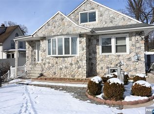 420 Broad Ave, Englewood, NJ 07631