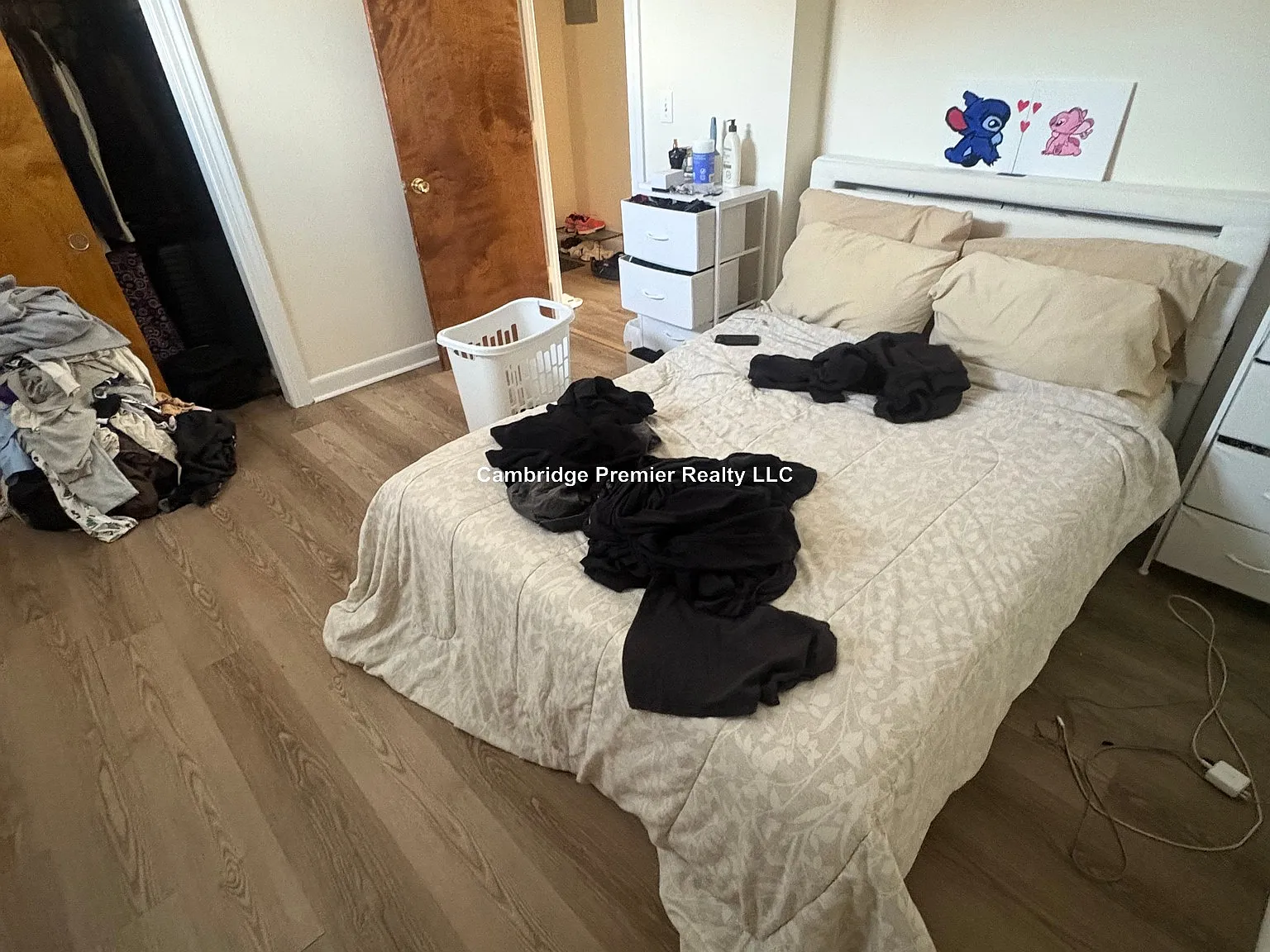 1 bed, $2,300 — Photo 2