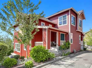 1984 17th Ave NE, Issaquah, WA 98029