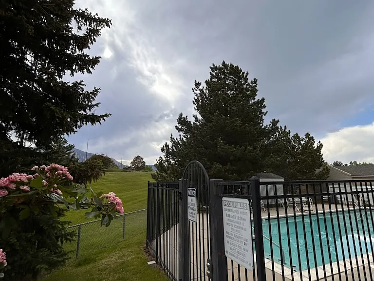 33 S Boulder Cir #213 — Photo 19