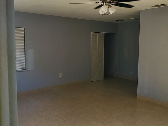 5th image of 715 Cohassett Ave