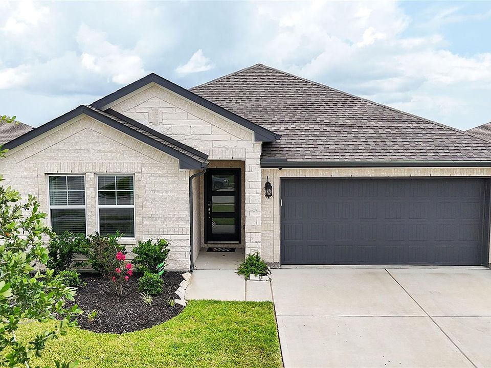 1st image of 10520 Deussen Ln