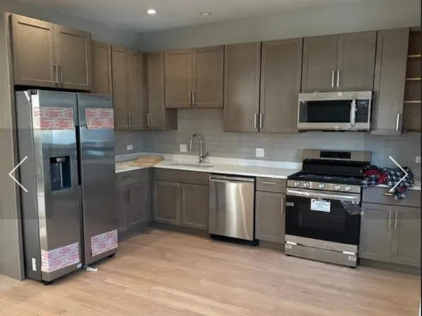 3404 N Lavergne Ave #2F, Chicago, IL 60641