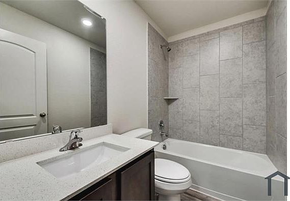 5th image of 3026 Boran Dr