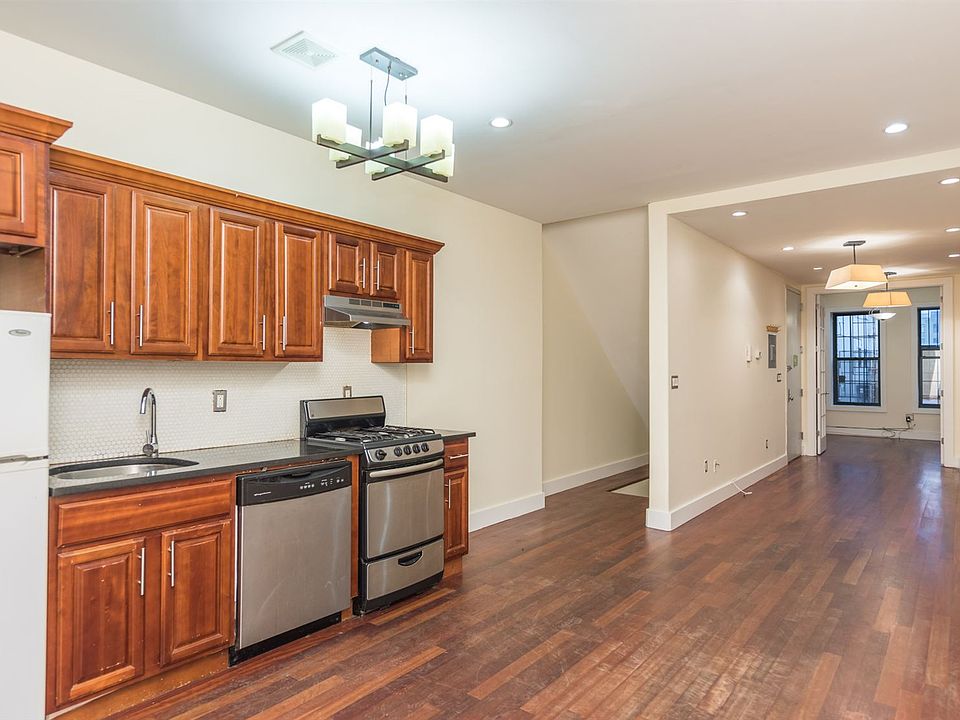 013_000_126_grattan_street_1l-4