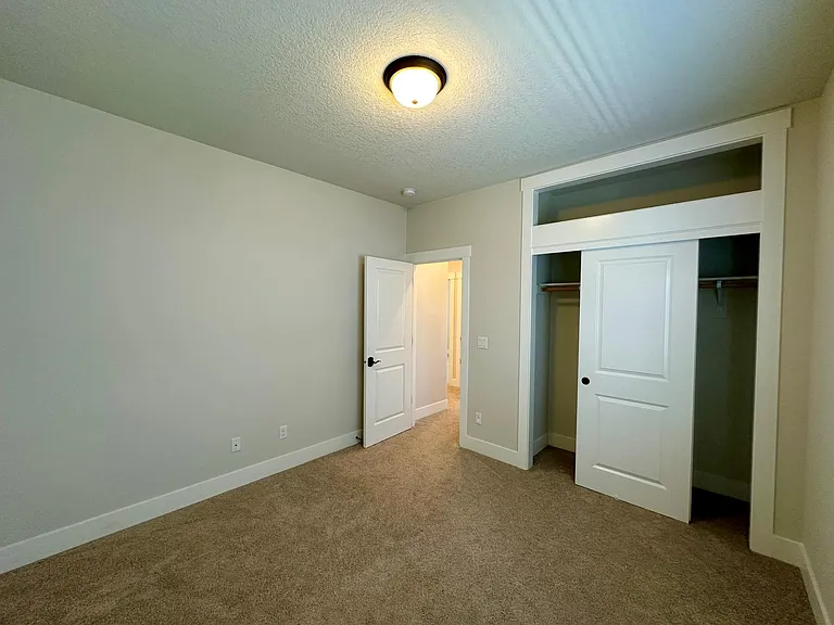 29054 NW Keenon St — Photo 42
