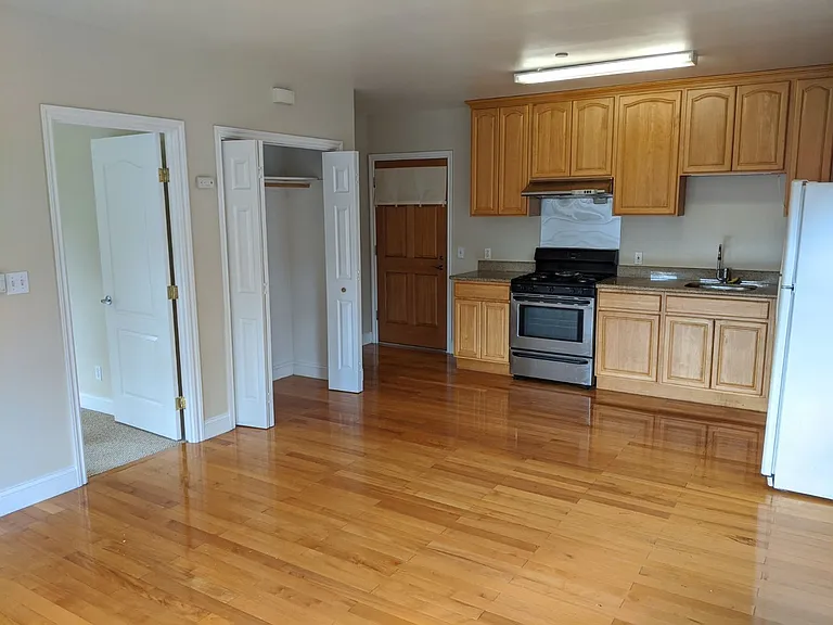 1013 Fair Oaks Ave. — Photo 6