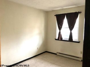 14 Dorsey Ln, Morgantown, WV 26501