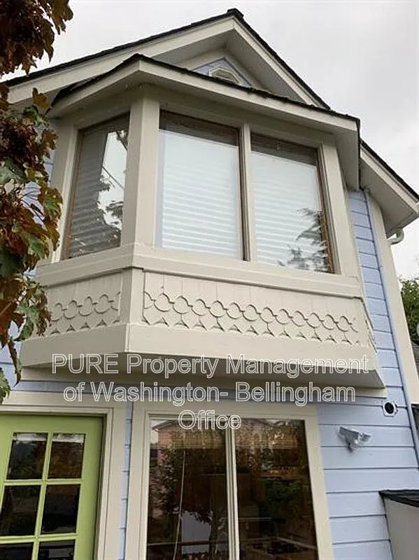 Building Photo - 520 S 3rd St #B
