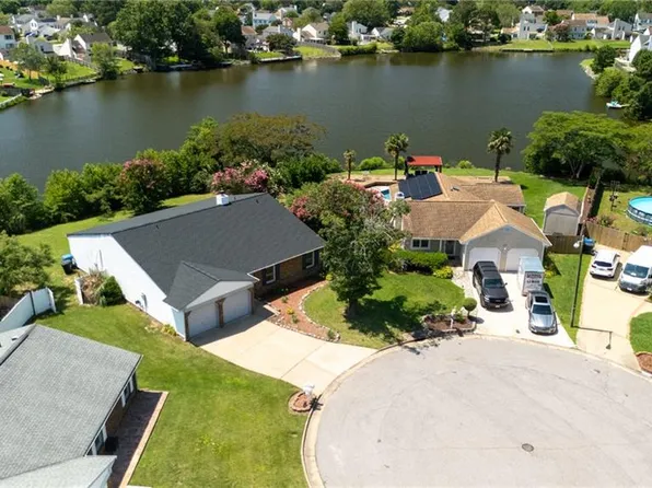 1712 Lamerton Ct, Virginia Beach, VA 23453