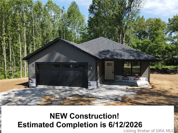 1792 Eagle Point Drive NE, New Salisbury, IN 47161
