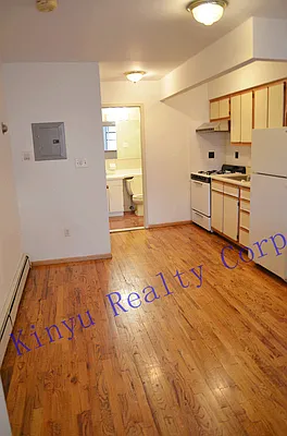 Rented by Kinyu Realty | media 20