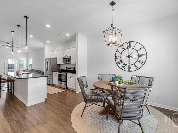 5th image of 1194 Waybridge Way
