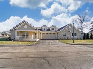 2 Glen Mawr Cir, Delaware, OH 43015