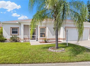10726 Pearl Bay Cir, Estero, FL 33928