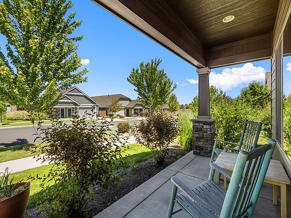 3rd image of 2955 NE Marea Dr