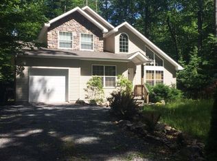 174 Ridge Rd, Pocono Lake, PA 18347